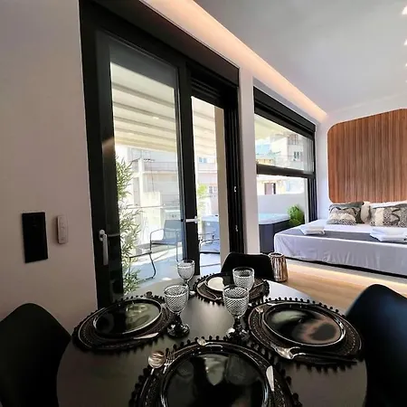 Bluemotion - Portsuite 4B Piraeus Exterior photo